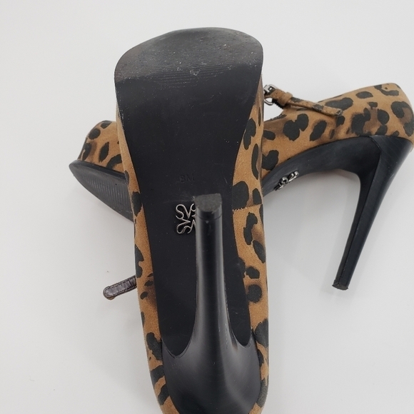 𝅺Simply Vera Vera Wang Leopard Print High Heel Platform Shoes, Size 8M - Picture 8 of 9